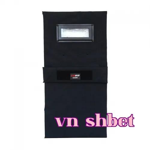 Khiên tay bằng nhựa PE có cửa sổ gấp gọn